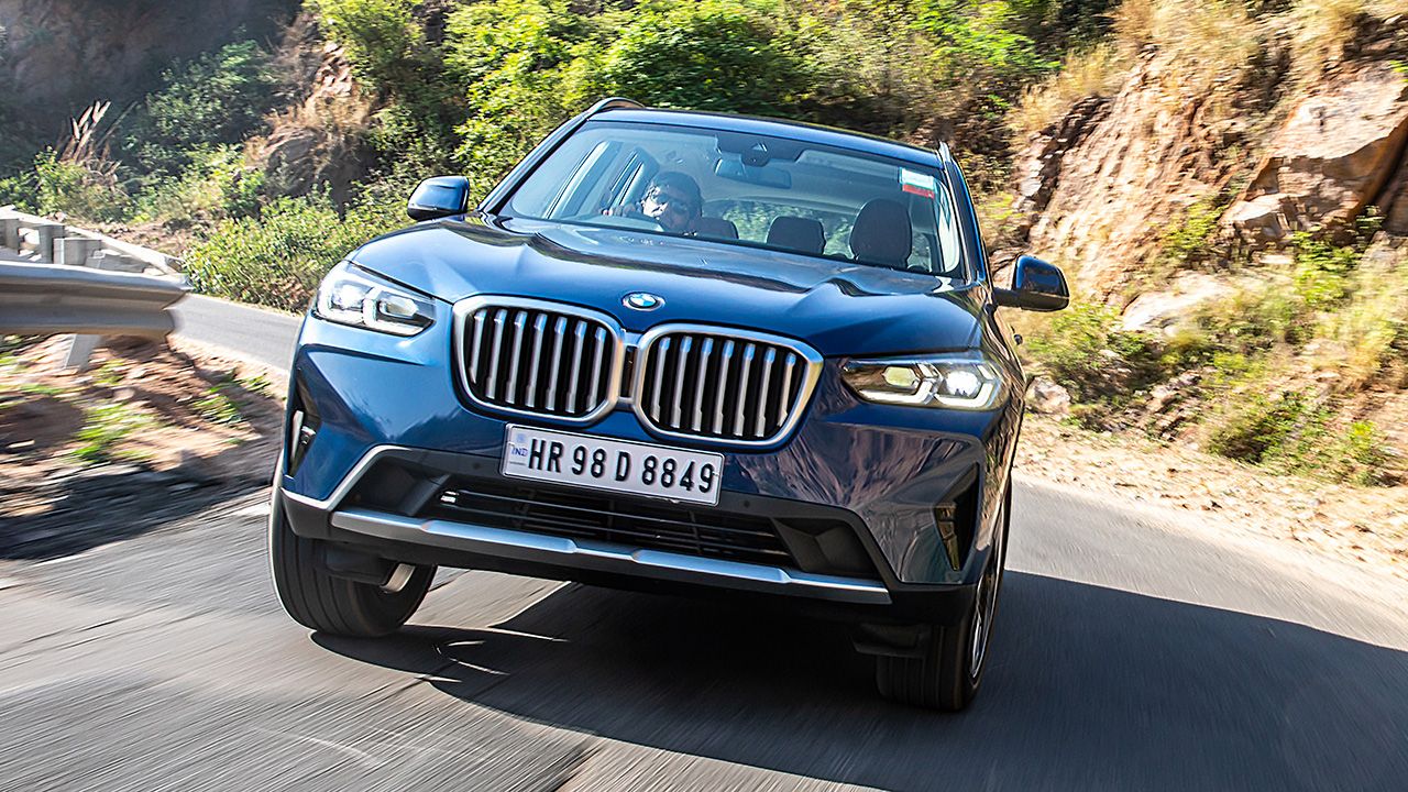 2022 BMW X3 Facelift Front Motion