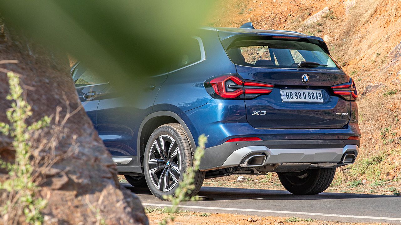 2022 BMW X3 Facelift Rear Static