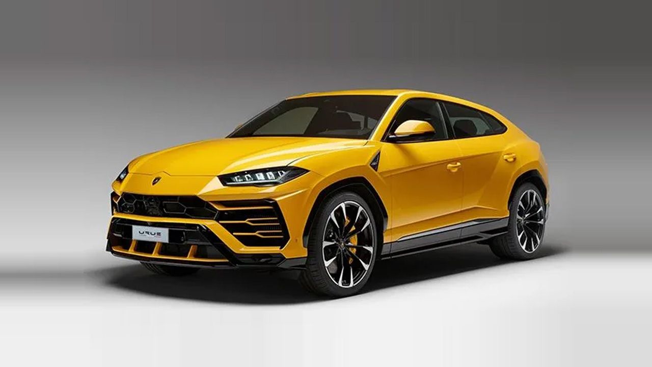 Lamborghini Urus 2019 Front1