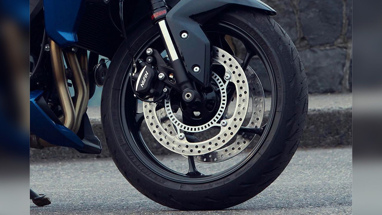 Triumph Tiger Sport 660 Front Tyre View1