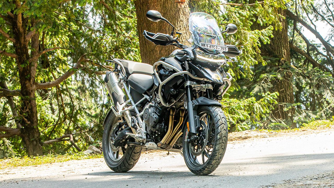 2022 Triumph Tiger 1200 picture