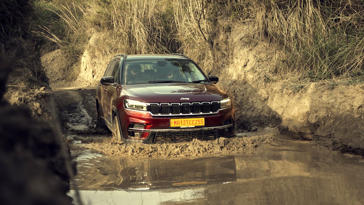 Jeep Meridian Water Wading