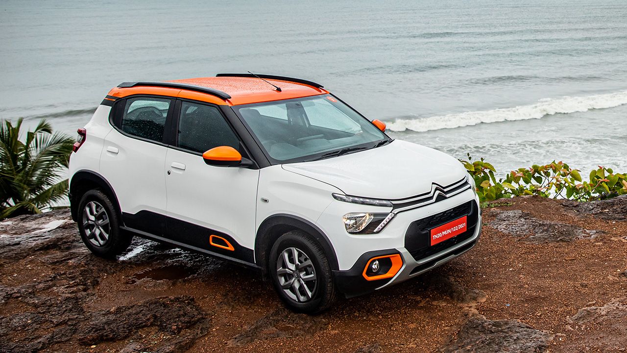 2022 Citroen C3 Front Three Quarter Top Angle