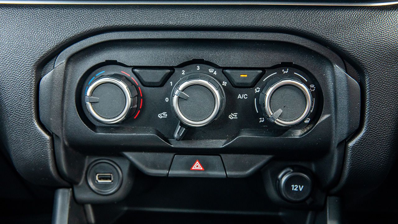 2022 Citroen C3 climate control