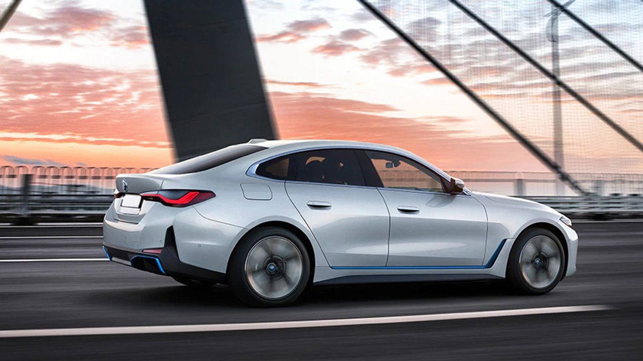 BMW i4 Left Side View1