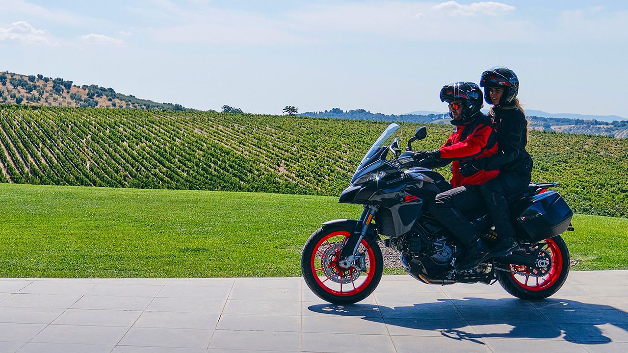 Ducati Multistrada V2 Moton2