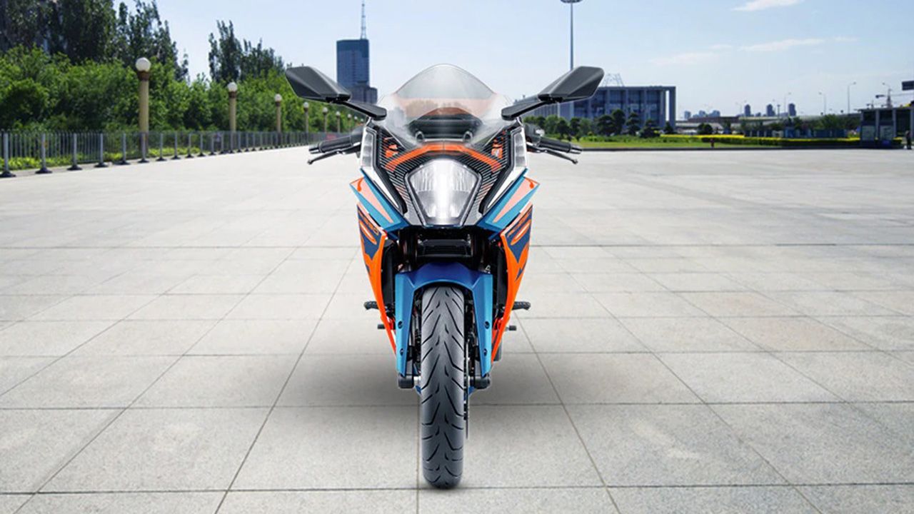 KTM RC 390 Front View