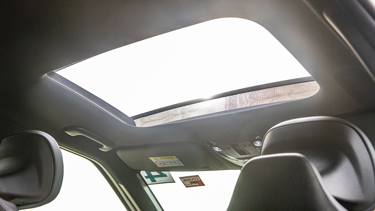 Kia EV6 sunroof