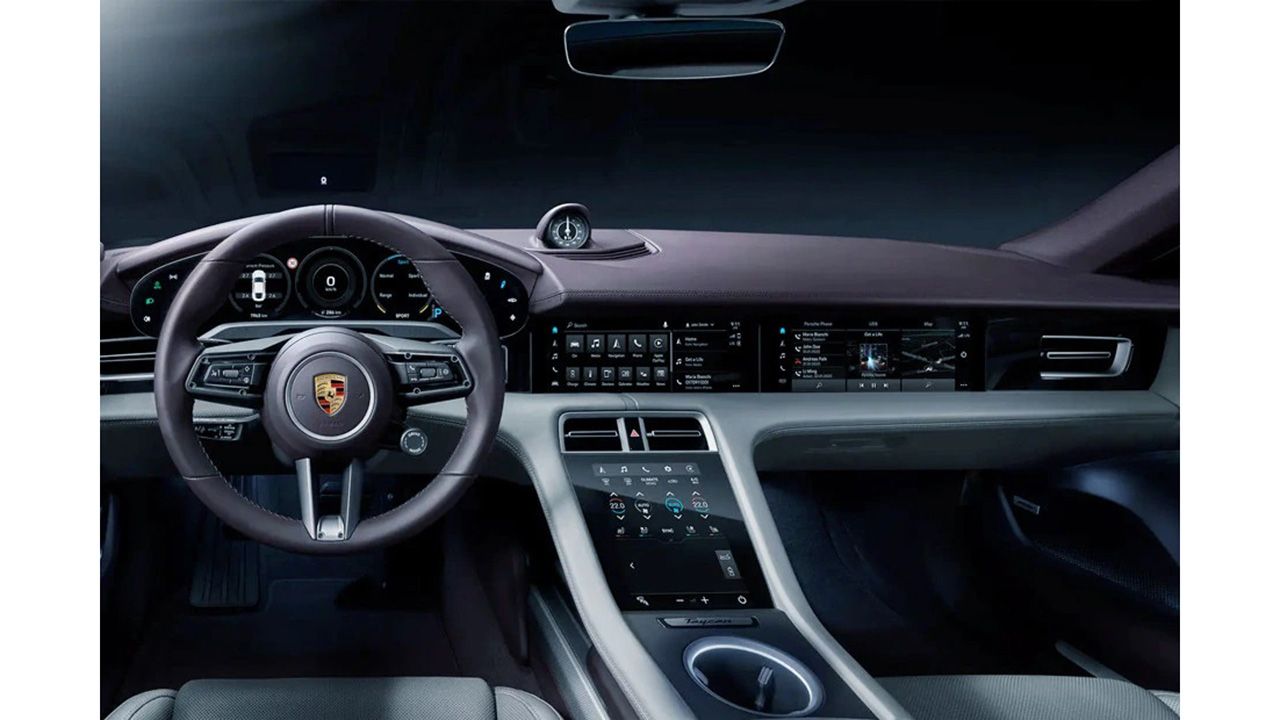 Porsche Taycan Full Dashboard Center2