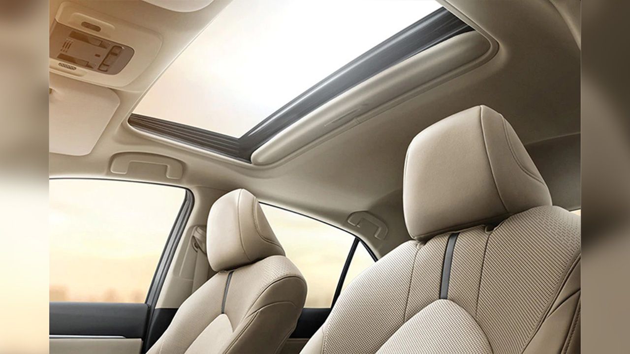 Toyota Camry Sunroof