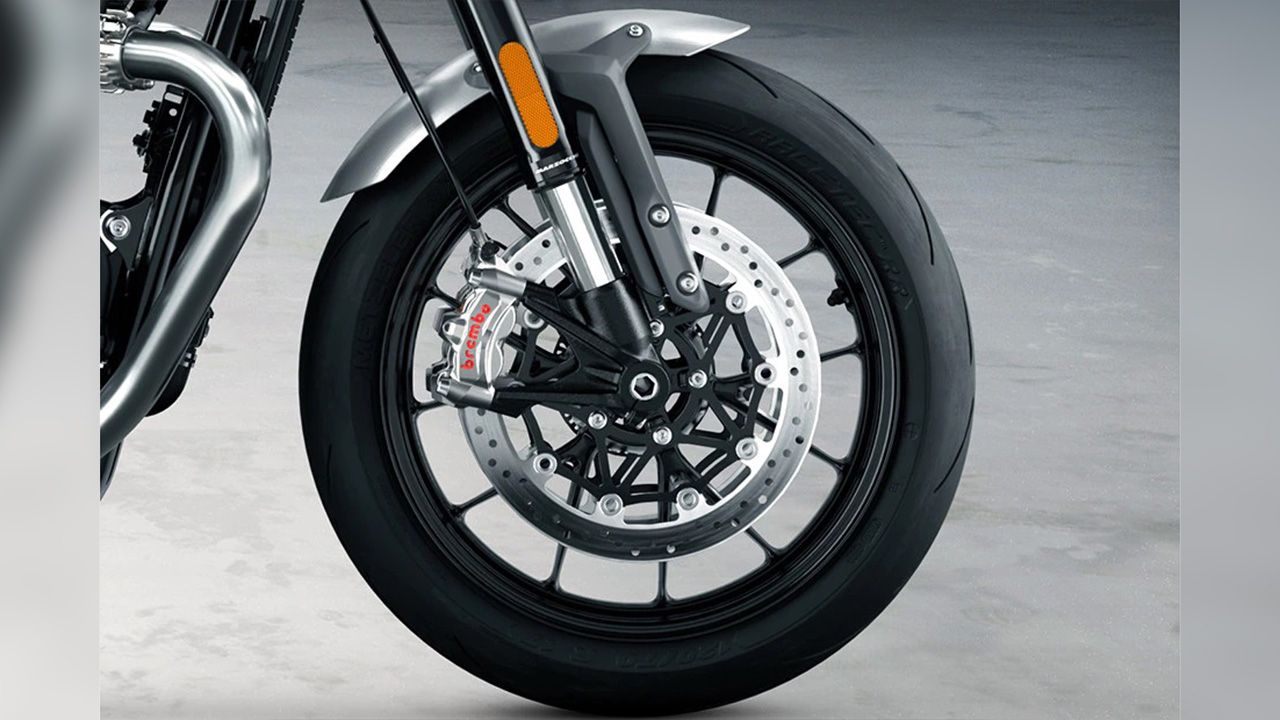 Triumph Speed Twin Front Tyre View