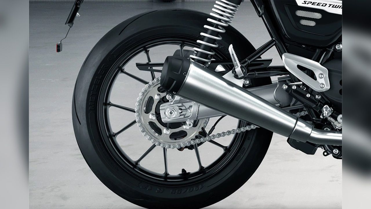 Triumph Speed Twin Rear Tyre View