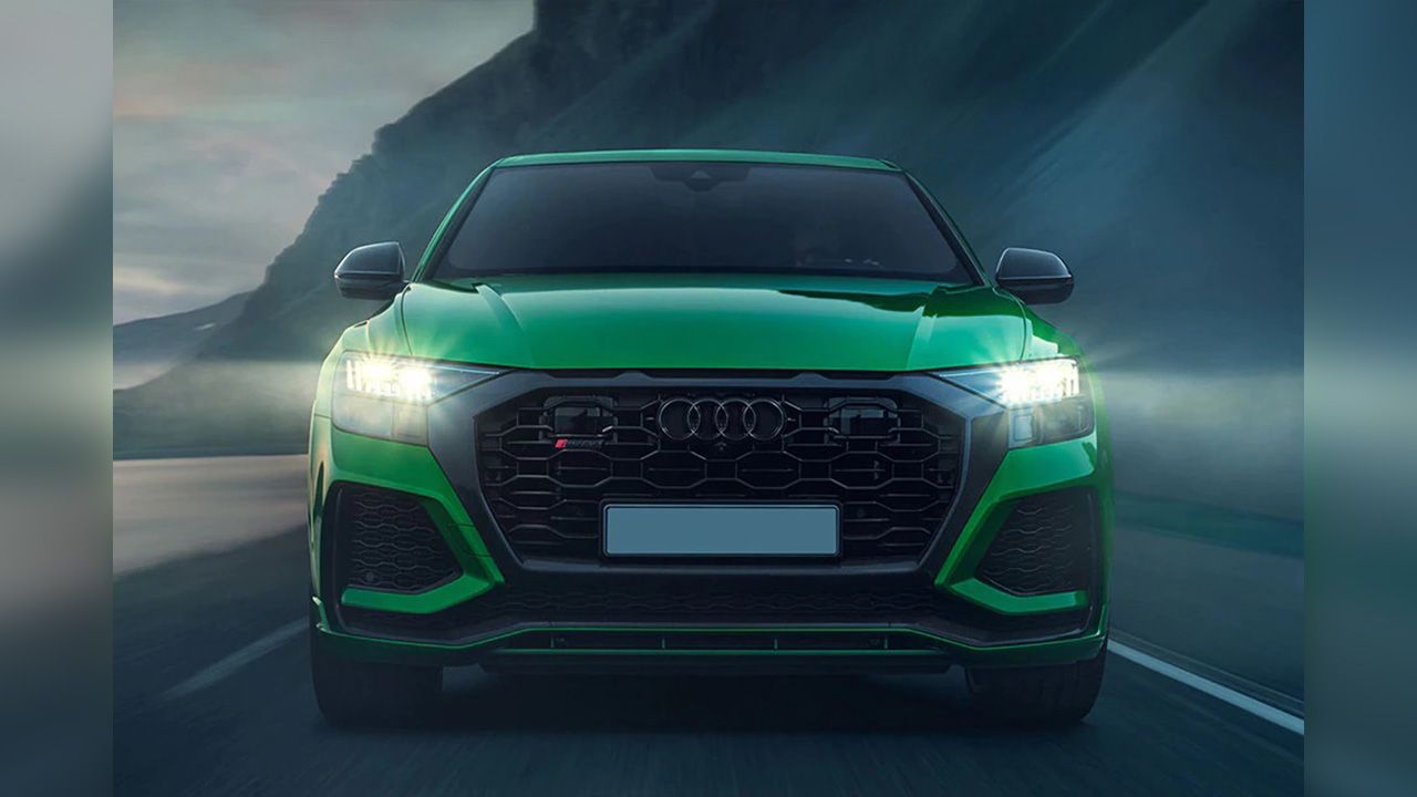 Audi RS Q8 Front View1