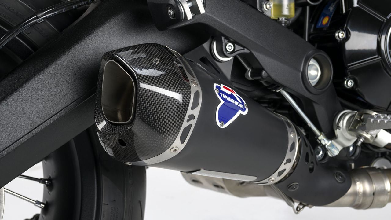 Ducati Scrambler Urban Motard Accessories Sport line racing silencer