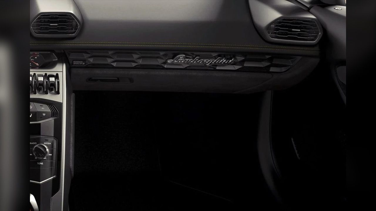 Lamborghini Huracan Glove Box