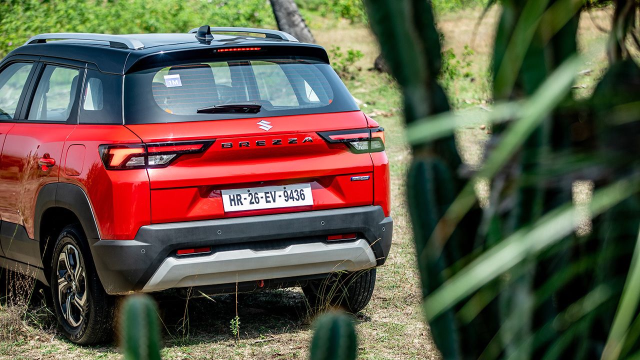 Maruti Brezza Rear Beauty Shot