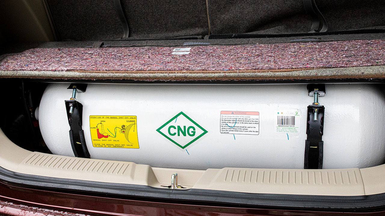 Maruti Suzuki Ertiga CNG Boot Tank