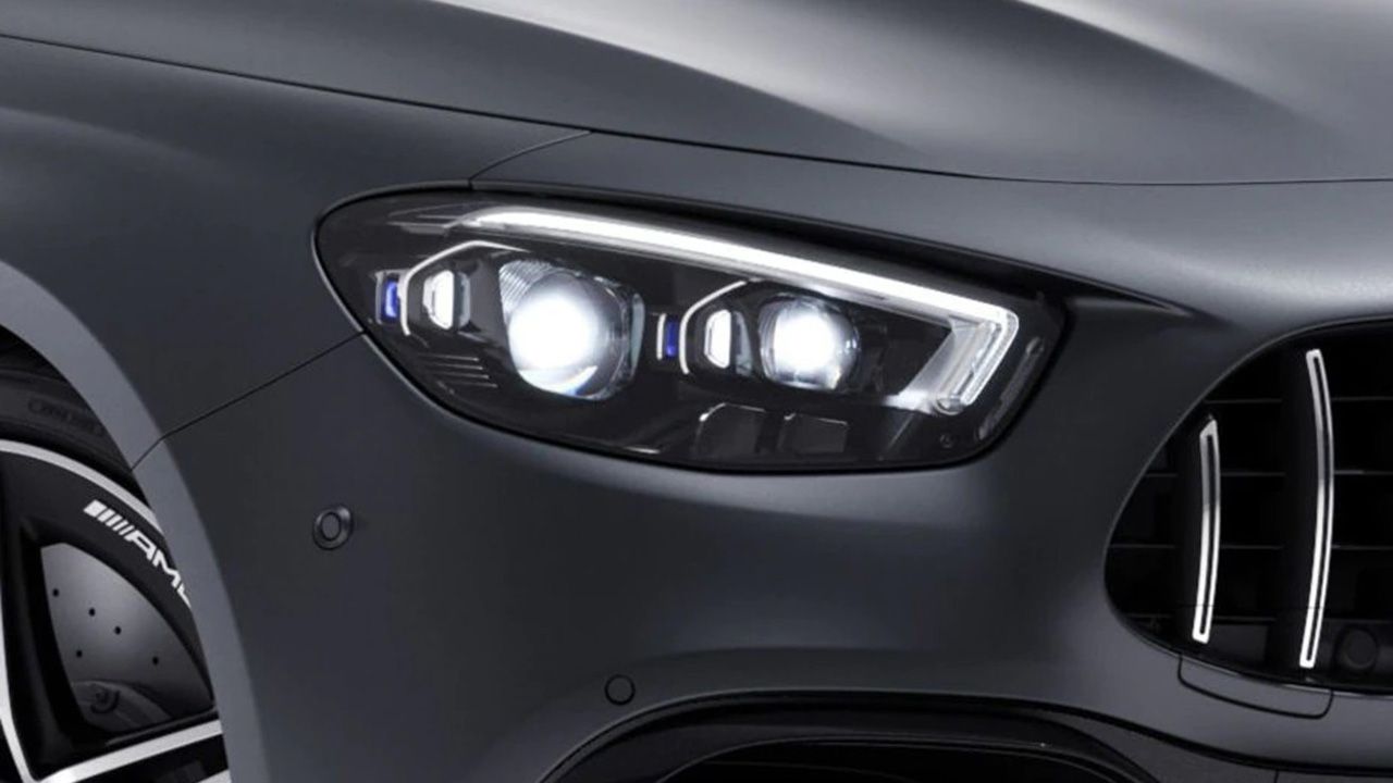 Mercedes Benz AMG E63 Headlamp