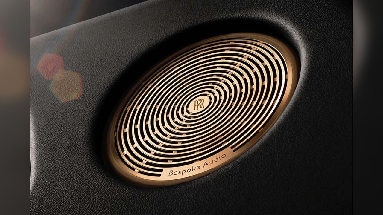 Rolls Royce Phantom VIII Speaker View