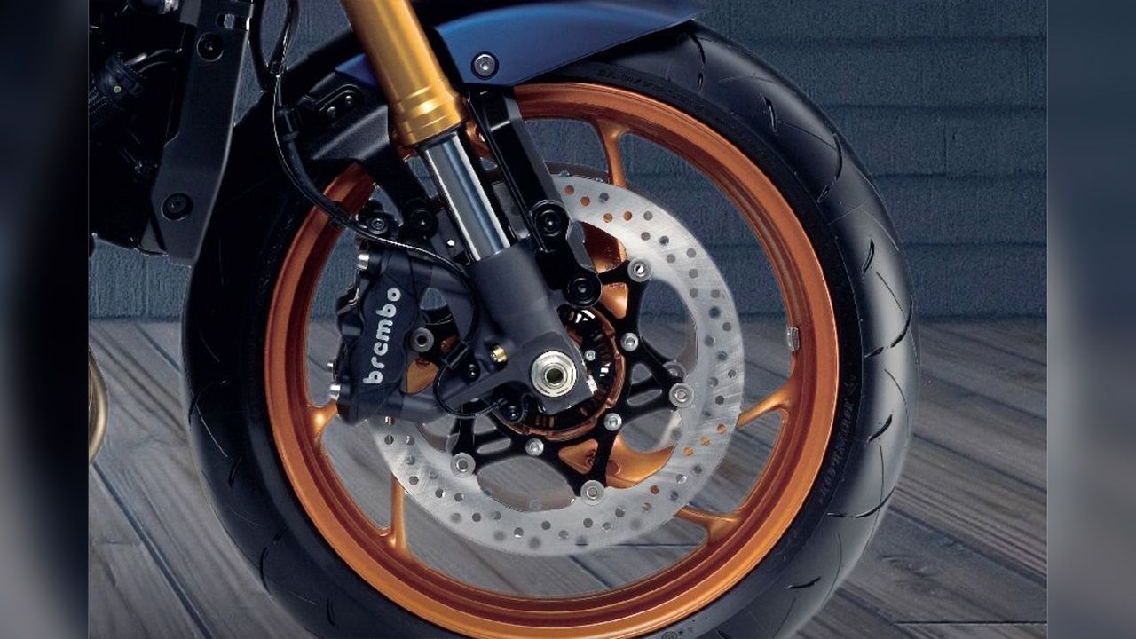 Suzuki Katana Front Brake View