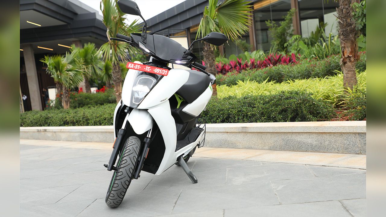 Ather 450X Gen 3 Front View2