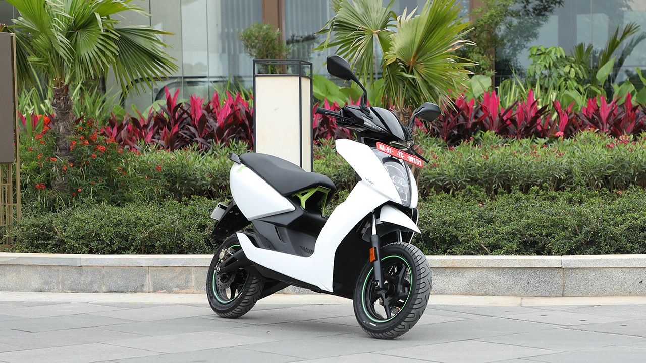 Ather 450X Gen 3 Right Front Three Quarter11