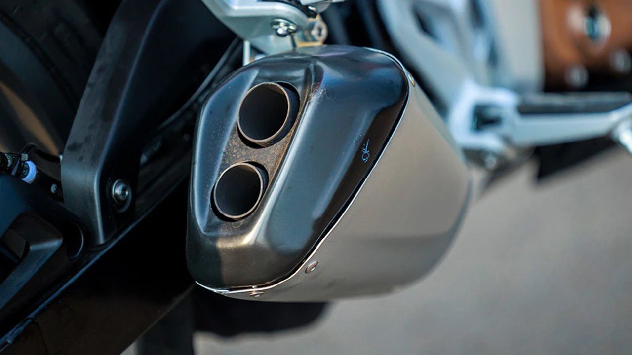 Bajaj Pulsar F250 Exhaust View