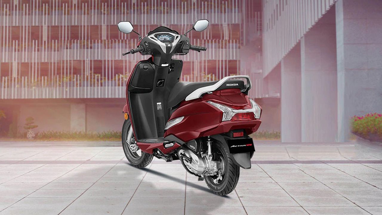 Honda Activa 125 Rear Left View