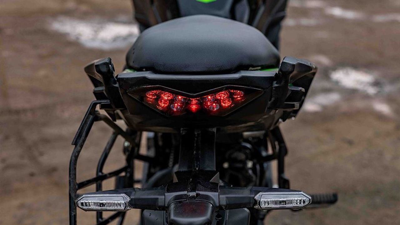 Kawasaki Versys 650 Tail Light