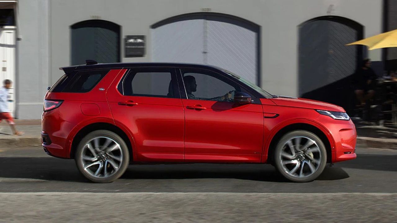 Land Rover Discovery Sport Side View