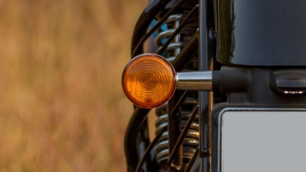 Royal Enfield Meteor 350 Rear Indicator View