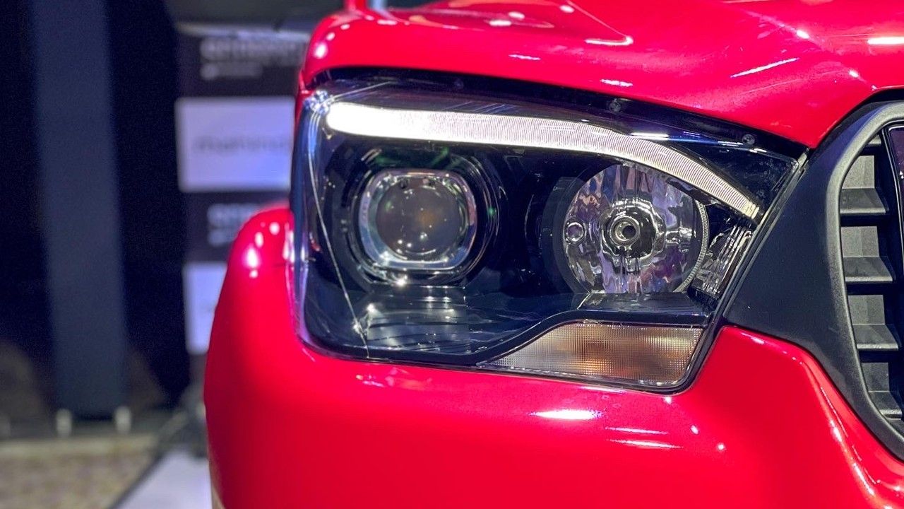 Scorpio Classic Headlights