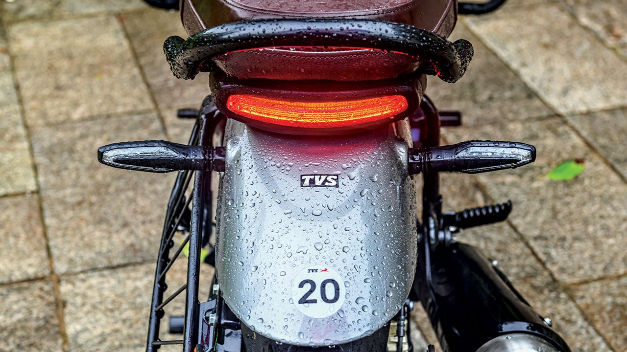 TVS Ronin Taillight1