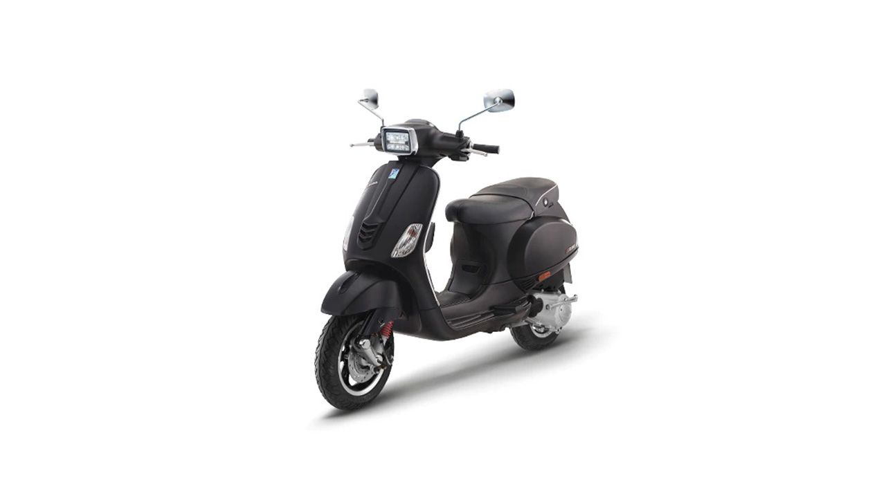 Vespa SXL 150 Black