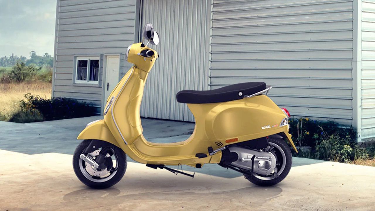 Vespa VXL 125 Left Side View