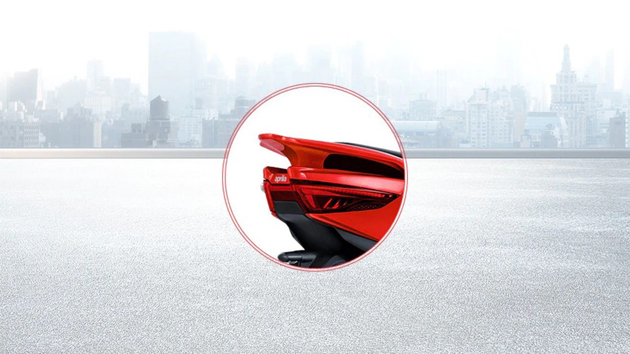 Aprilia SXR 125 Tail Light