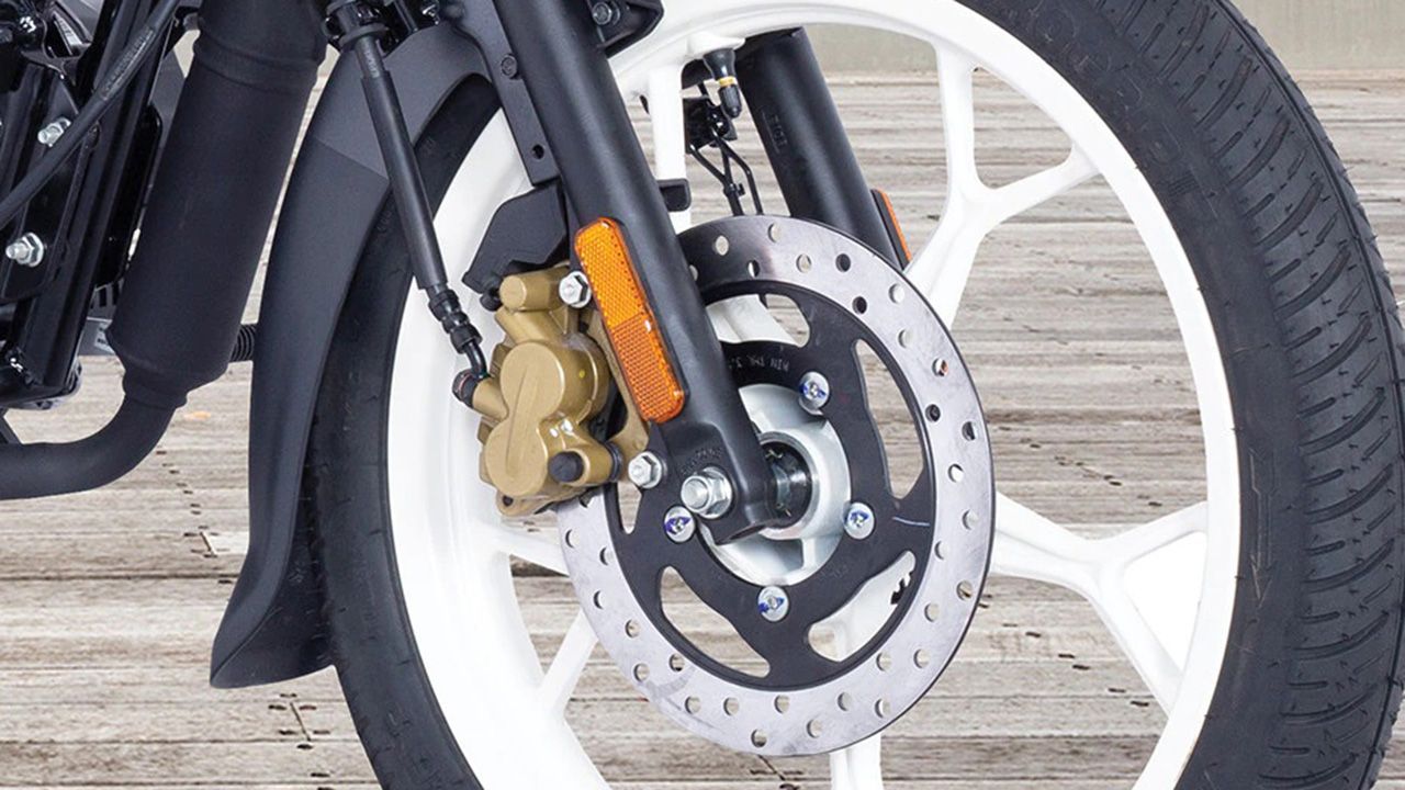 Bajaj Platina 110 Front Brake View