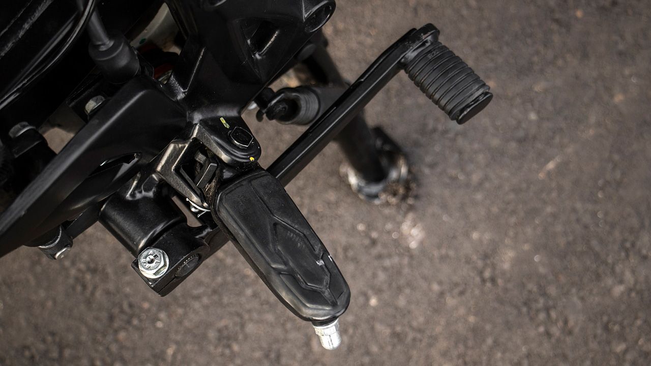 Bajaj Pulsar NS160 Gear Shift Lever