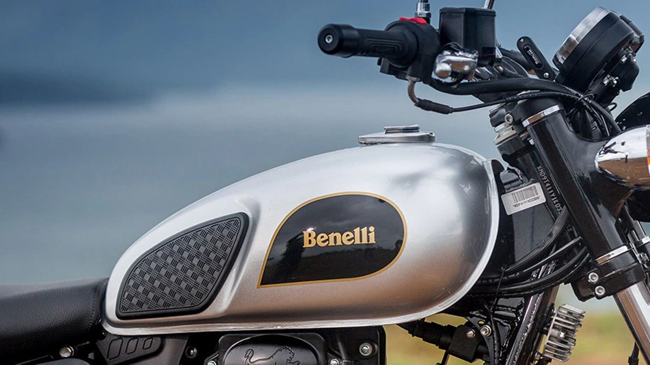 Benelli Imperiale 400 Fuel Tank