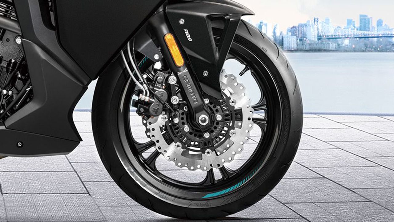 CFMoto 650GT Front Tyre View