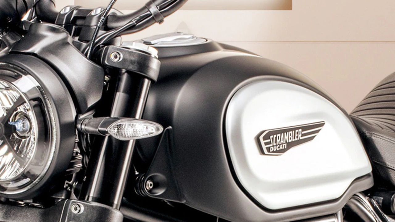 Ducati Scrambler 1100 Front Indicator View