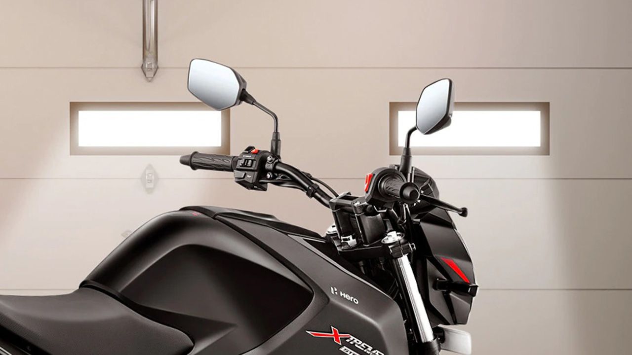 Hero Xtreme 160R Handle Bar View