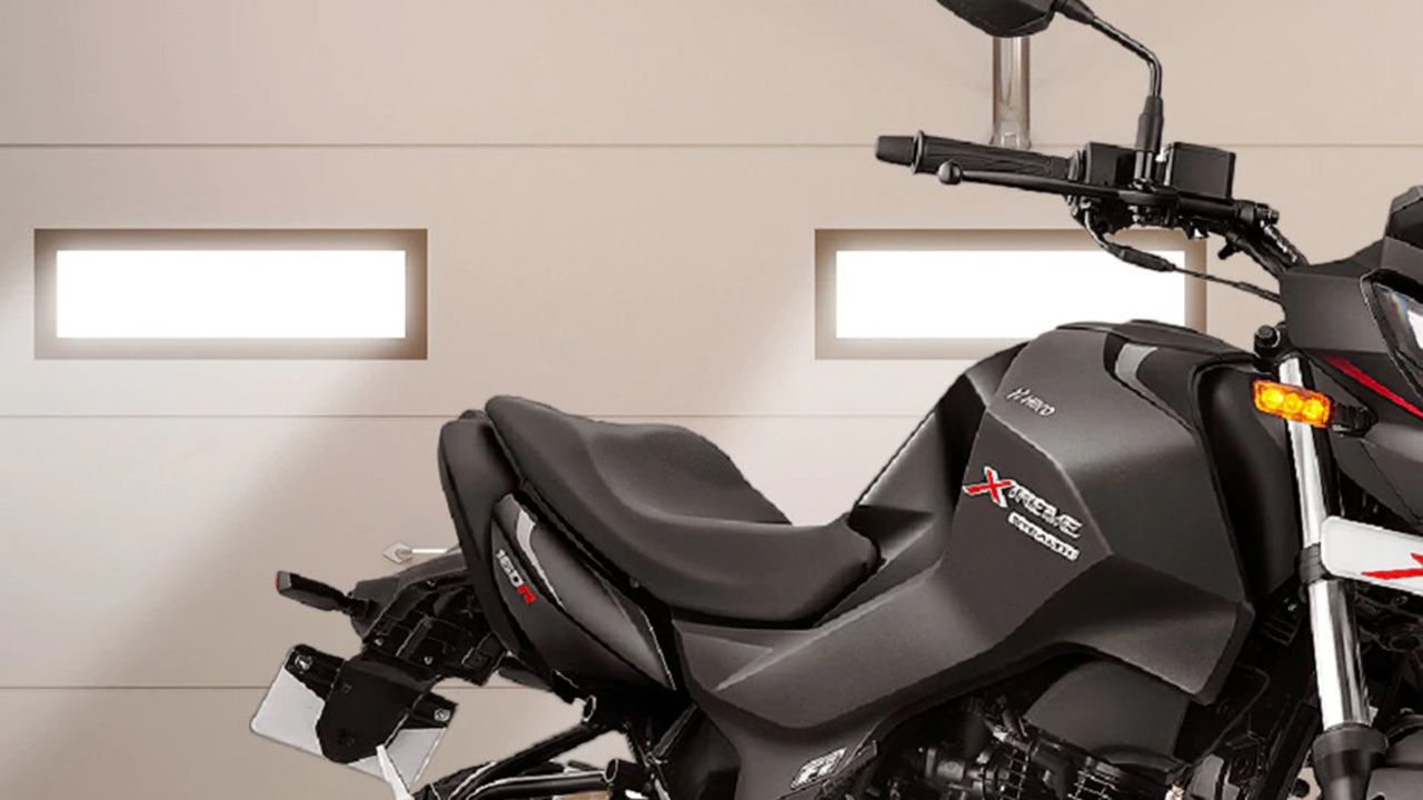 Hero Xtreme 160R Seat