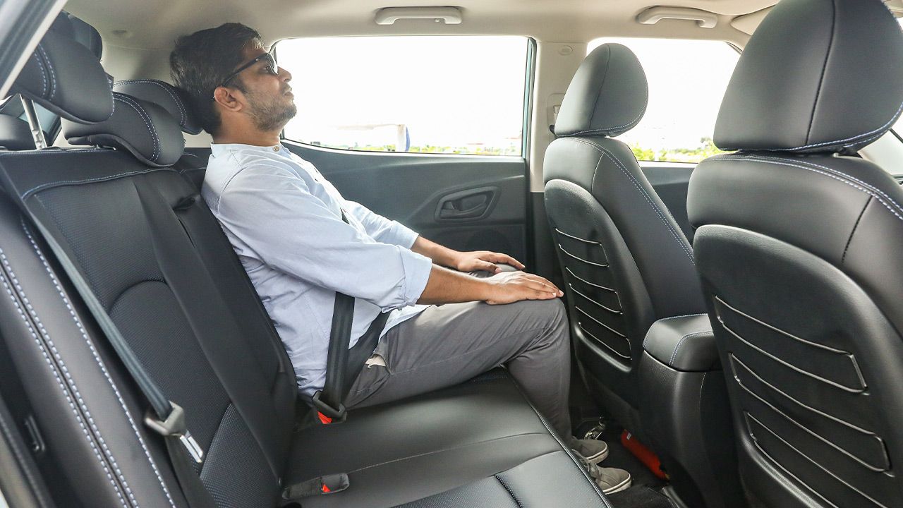 Mahindra XUV400 rear seat comfort