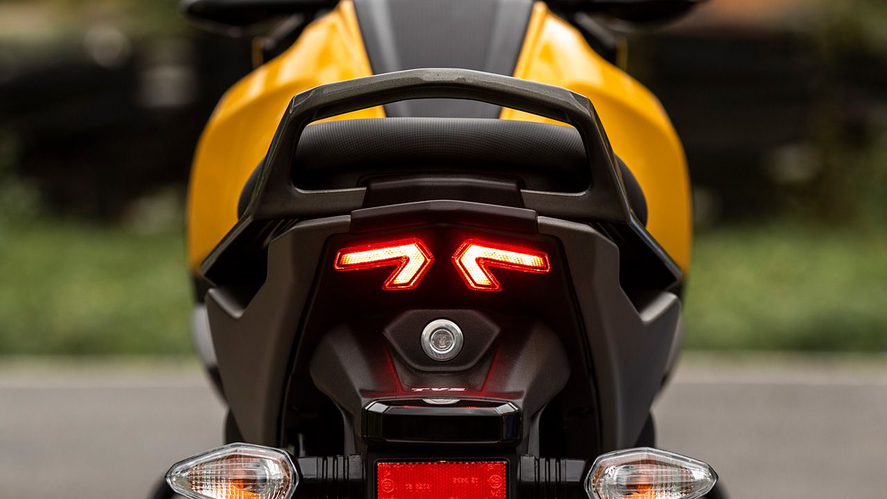 TVS Raider 125 Tail Light