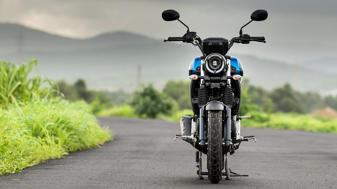 Yamaha FZ X Front View