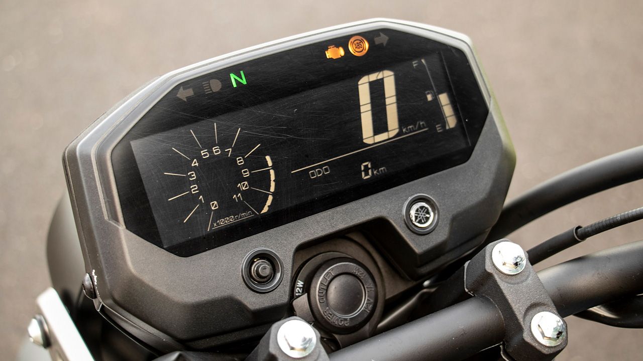 Yamaha FZ X Instrument Cluster