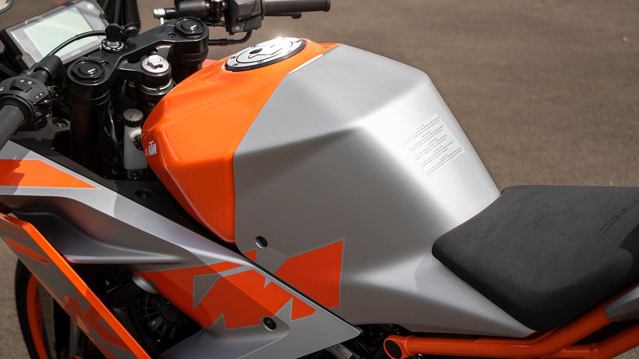 KTM RC 200 Branding Fuel Tank Decal