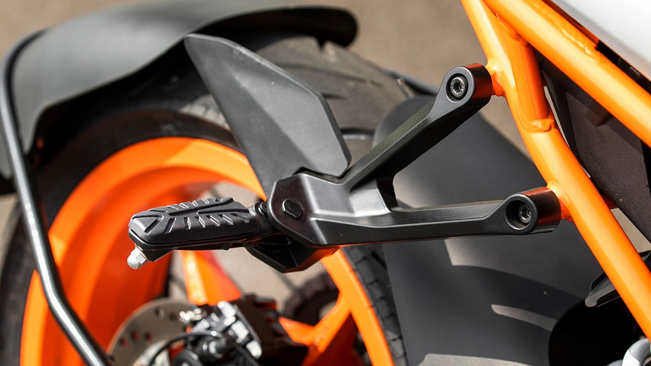 KTM RC 200 Pillion Footrest