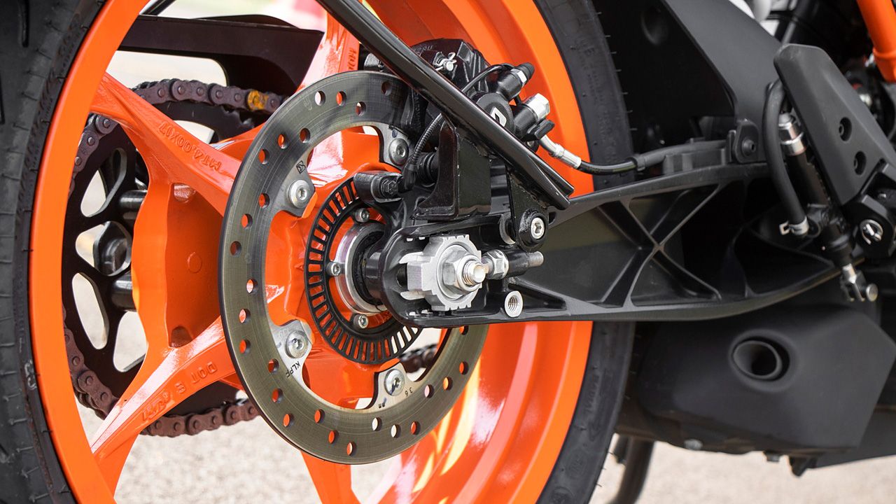 KTM RC 200 Rear Disc Brake